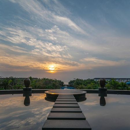 Howard Johnson Sandalwoods Resort Huizhou Huidong Extérieur photo