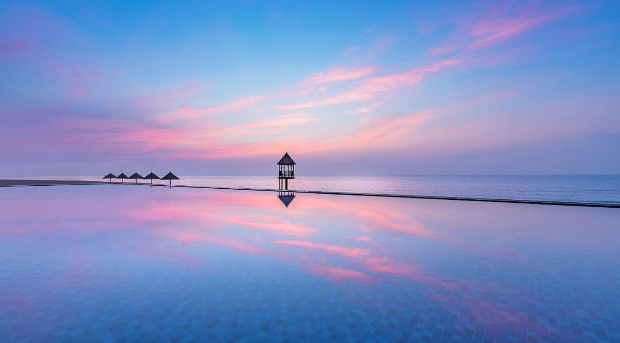 Howard Johnson Sandalwoods Resort Huizhou Huidong Extérieur photo
